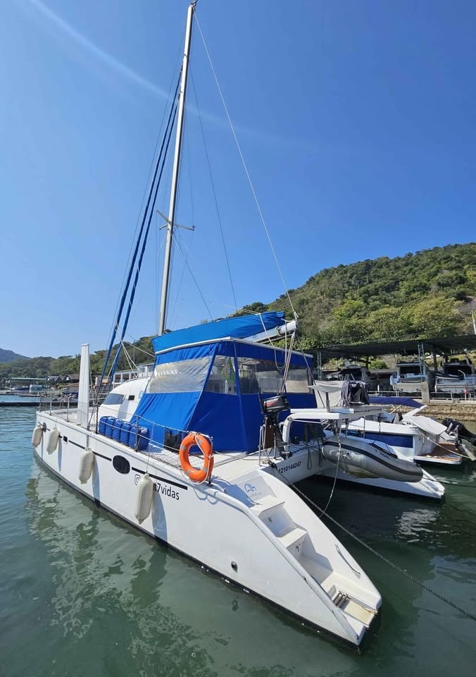 Catamarã Bate Vento à vela e motor com 36 pés modelo BV 36 - ano 2016